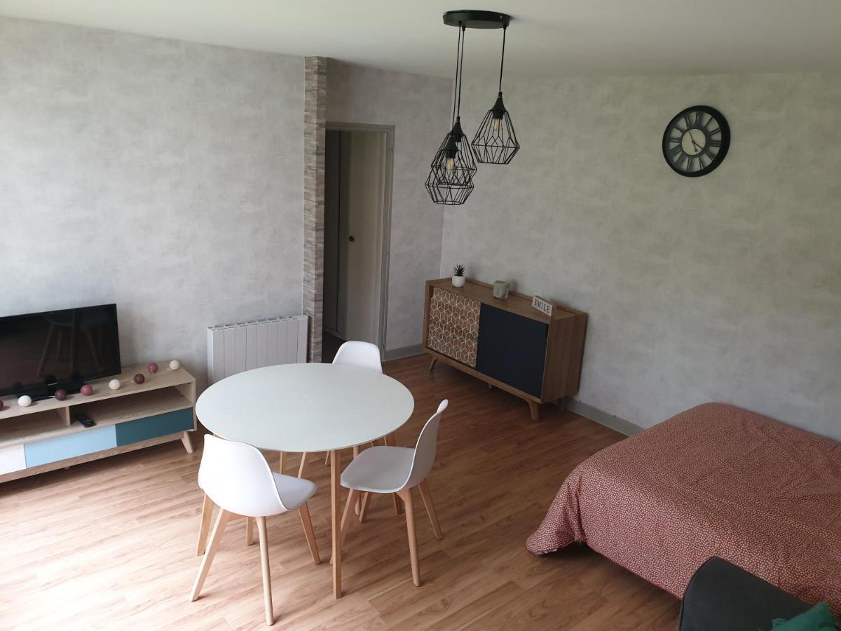 Appartement, Verdun , Proche Centre Ville ภายนอก รูปภาพ
